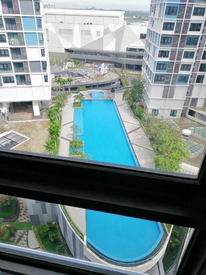 I City Duplex Suite With Wifi Shah Alam Exteriör bild